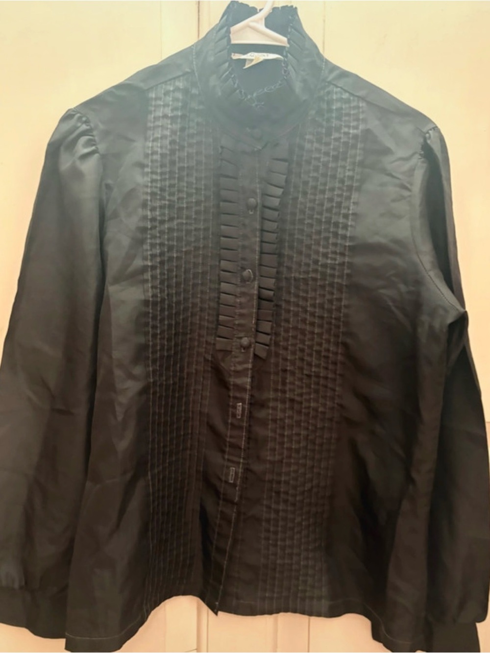 90s Vintage French Accent Gothic Black Ruffled Tuxedo Blouse Women’s Large